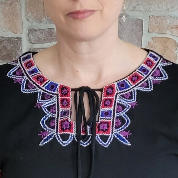 🍄 50% OFF - Black Embroided Ruffled 3/4 Sleeves Straight Dress - Picture 6 of 6